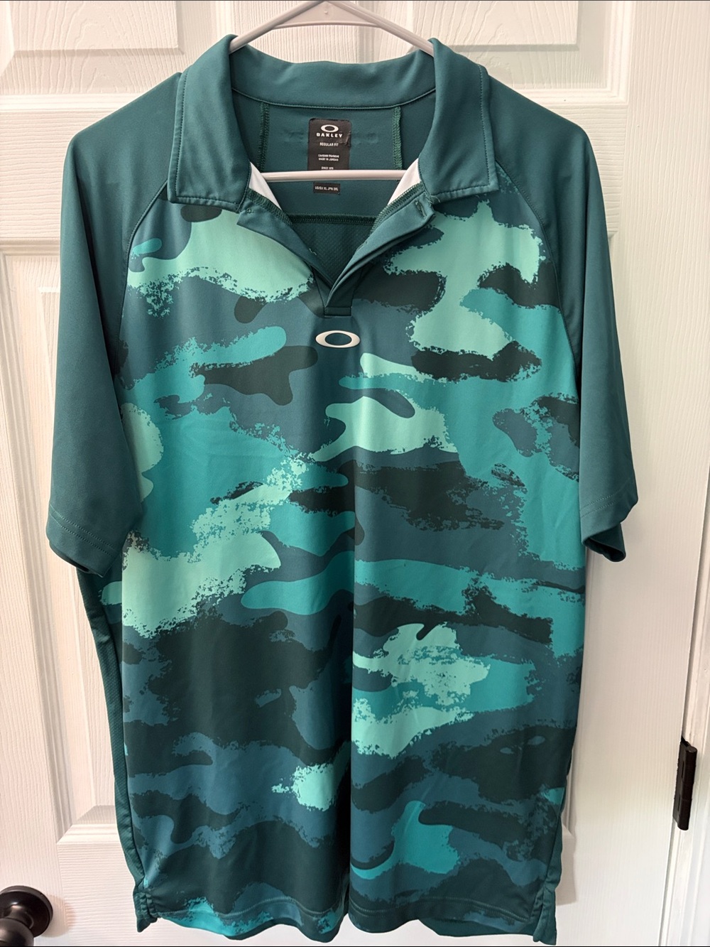 Oakley Men's Teal & Aqua Camo Performance Polo